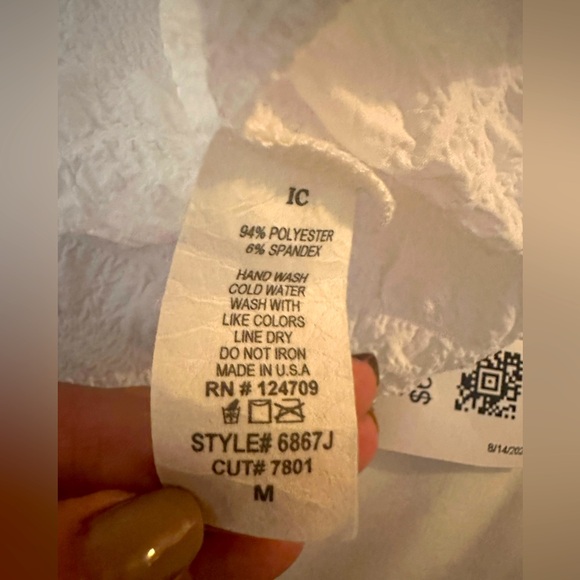 NWT IC by Connie K White Button Down Woman's M Blouse - Picture 8 of 8